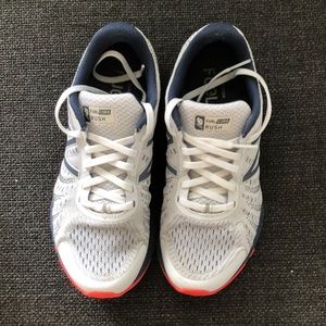 New Balance Rush v3